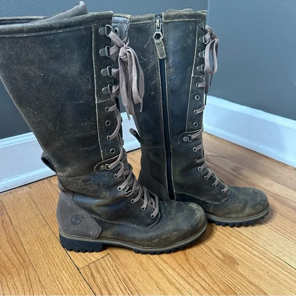 Timberland Dark Brown Lace-Up Boots - Picture 5 of 9